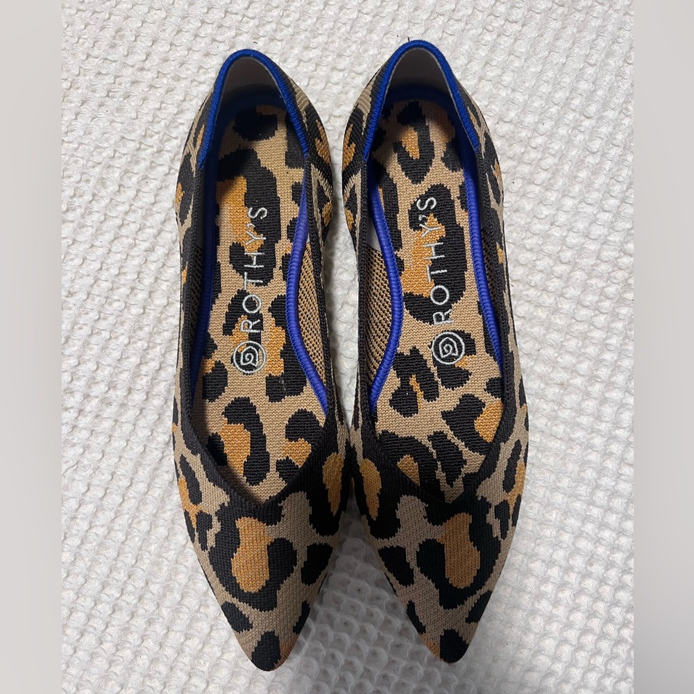 Rothys Desert Cat The Point Flat